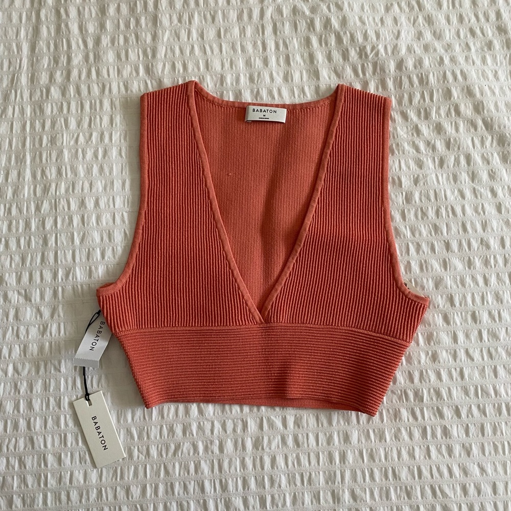 NWT Babaton Sculpt Knit Deep V Tank in Grapefruit Coral